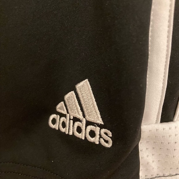 Adidas workout shorts - Picture 2 of 6